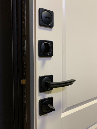 Входная дверь ТРЕНД Серый муар - Белый матовый фото 10 Входная дверь ТРЕНД Серый муар - Белый матовый фото 10